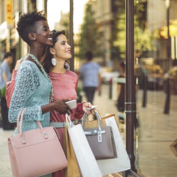 millenial advertising trends, millenial shopping trends, advertising to millenials, millenial market groups, millenial target market, phx advertising agency, az advertising agency, larry john wright, larry john wright advertising agency, ljw ad agency